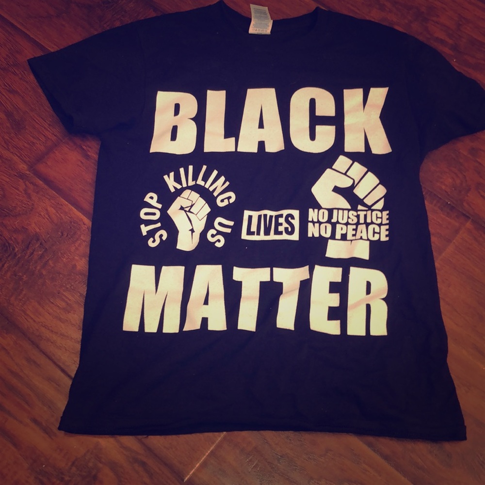 Small BLM shirt